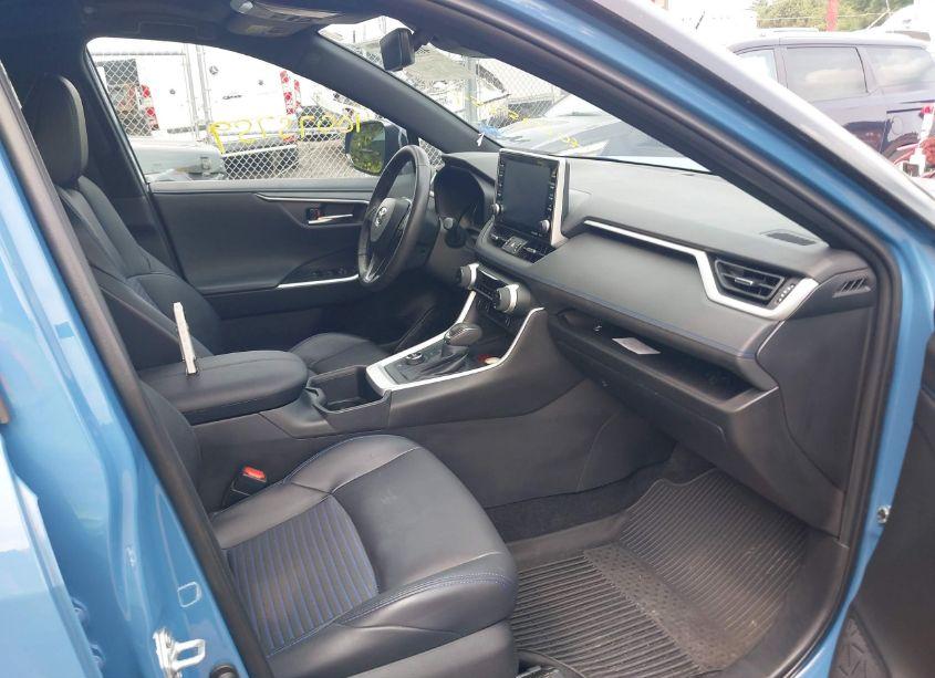 Photo 5 of 2022 Toyota Rav4 HYBRID XSE (VIN 4T3E6RFV1NU097661)