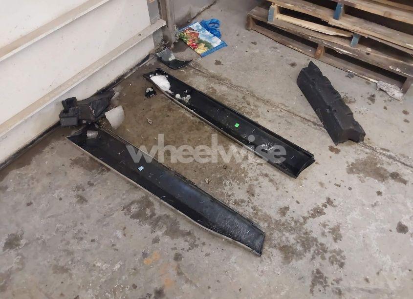 Photo 11 of 2024 Toyota Rav4 HYBRID XSE (VIN 4T3E6RFV1RU147416)