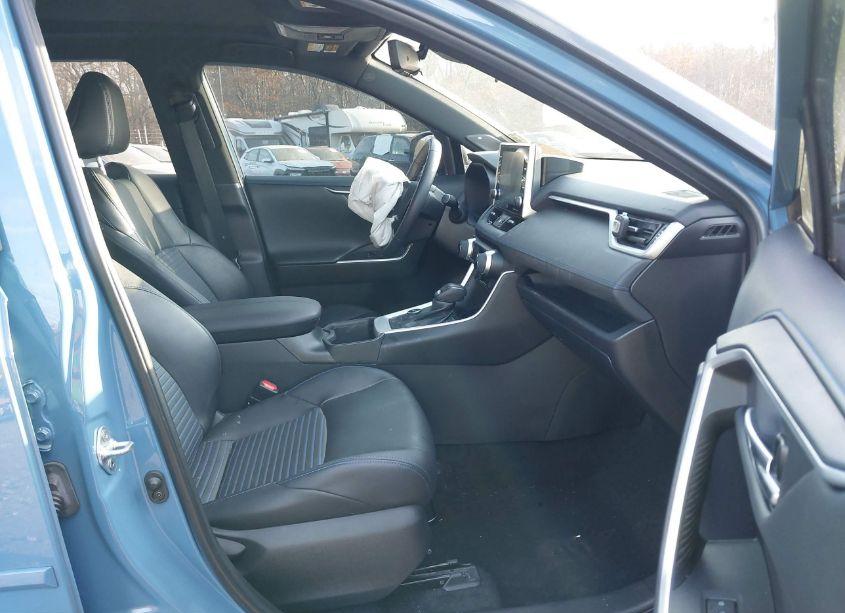 Photo 5 of 2022 Toyota Rav4 HYBRID XSE (VIN 4T3E6RFV2NU090332)