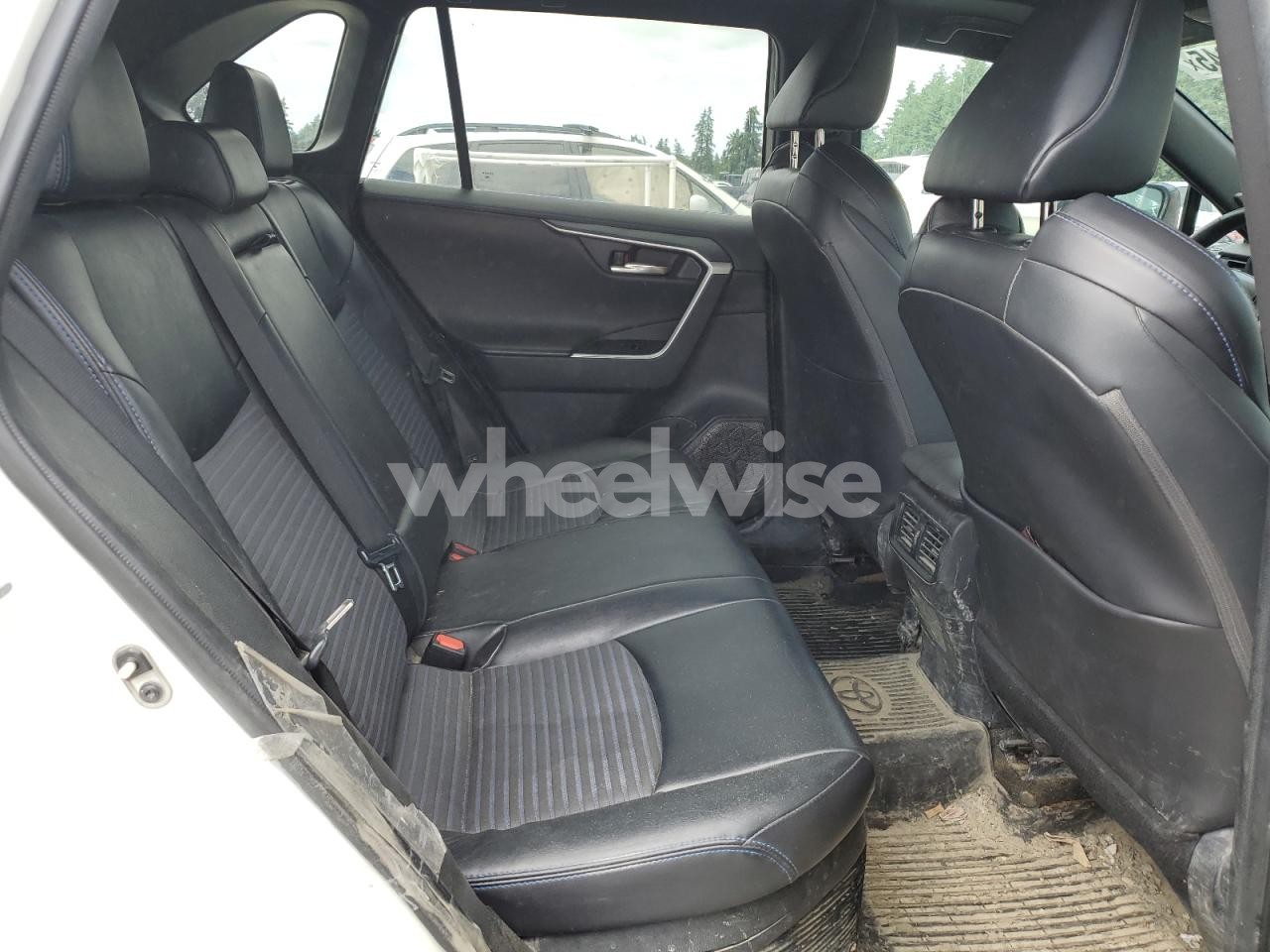 Photo 11 of 2021 TOYOTA RAV4 XSE (VIN 4T3E6RFV3MU028839)