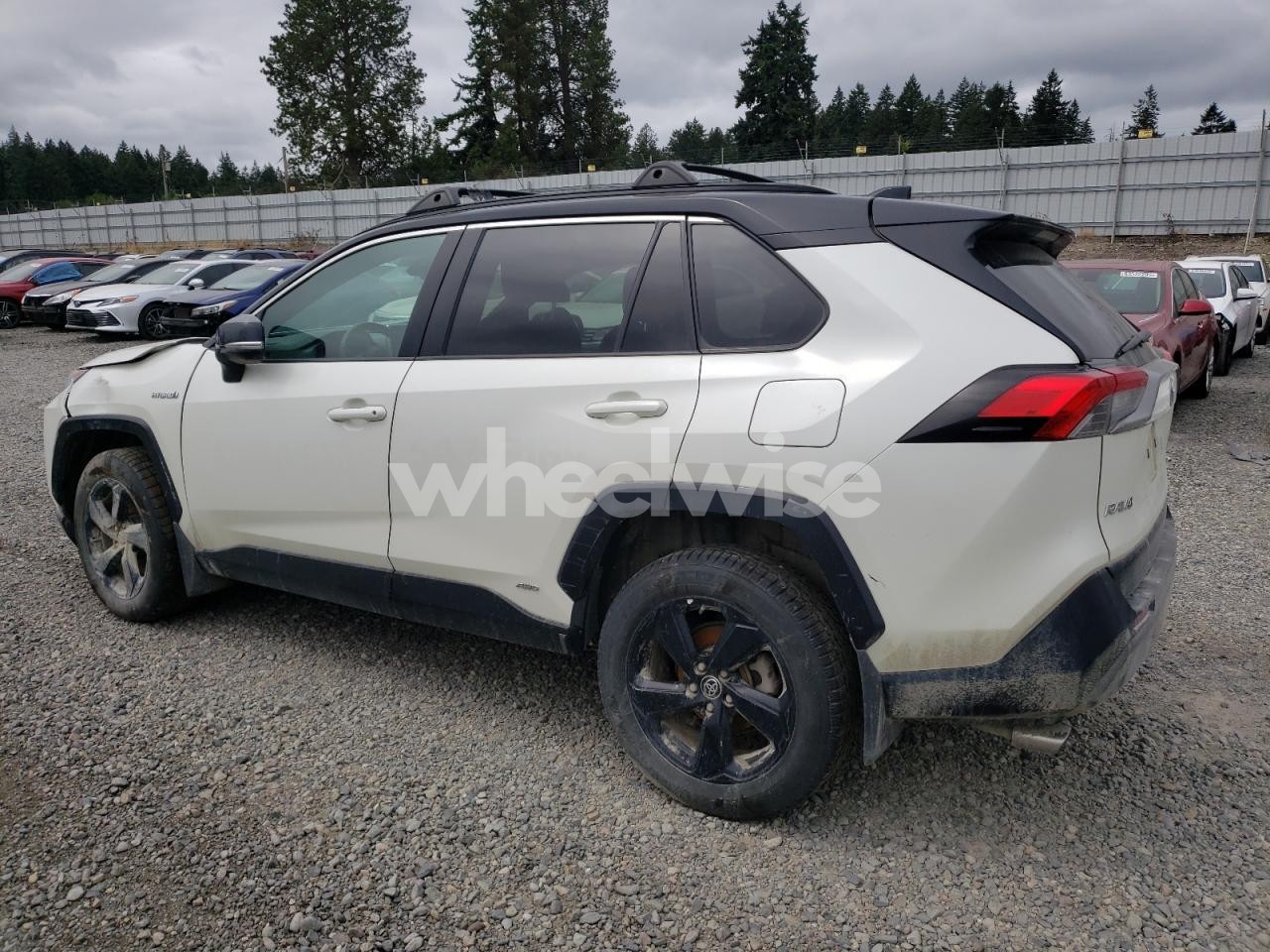 Photo 2 of 2021 TOYOTA RAV4 XSE (VIN 4T3E6RFV3MU028839)