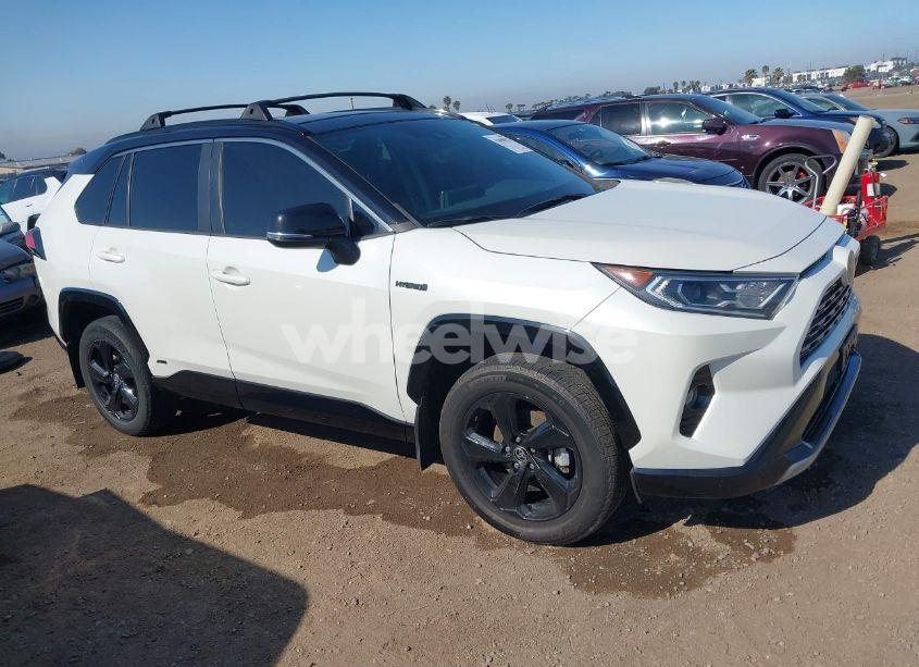 2021 Toyota Rav4 HYBRID XSE (VIN 4T3E6RFV3MU042773) main photo