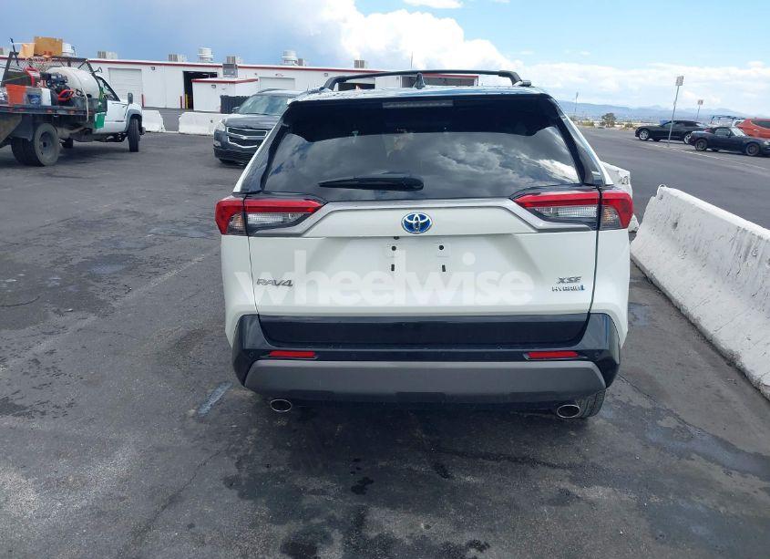 Photo 16 of 2021 Toyota Rav4 HYBRID XSE (VIN 4T3E6RFV3MU048055)