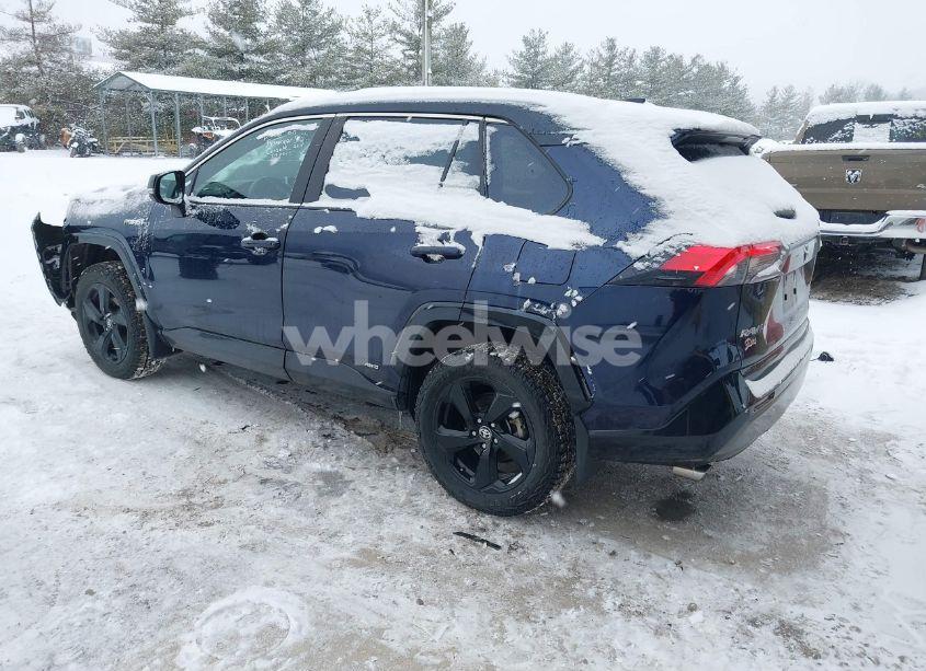 Photo 3 of 2021 Toyota Rav4 HYBRID XSE (VIN 4T3E6RFV4MU039655)