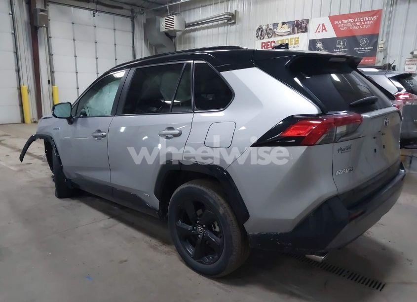 Photo 3 of 2021 Toyota Rav4 HYBRID XSE (VIN 4T3E6RFV5MU063382)