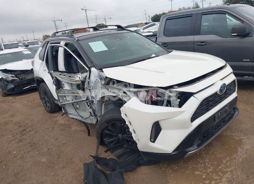 2022 Toyota Rav4 HYBRID XSE (VIN 4T3E6RFV5NU103798) main photo