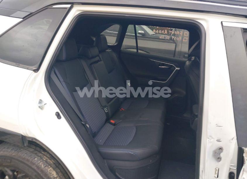 Photo 8 of 2022 Toyota Rav4 HYBRID XSE (VIN 4T3E6RFV5NU103798)