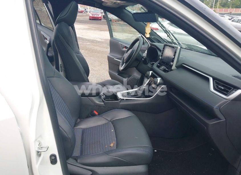 Photo 5 of 2022 Toyota Rav4 HYBRID XSE (VIN 4T3E6RFV6NU084601)