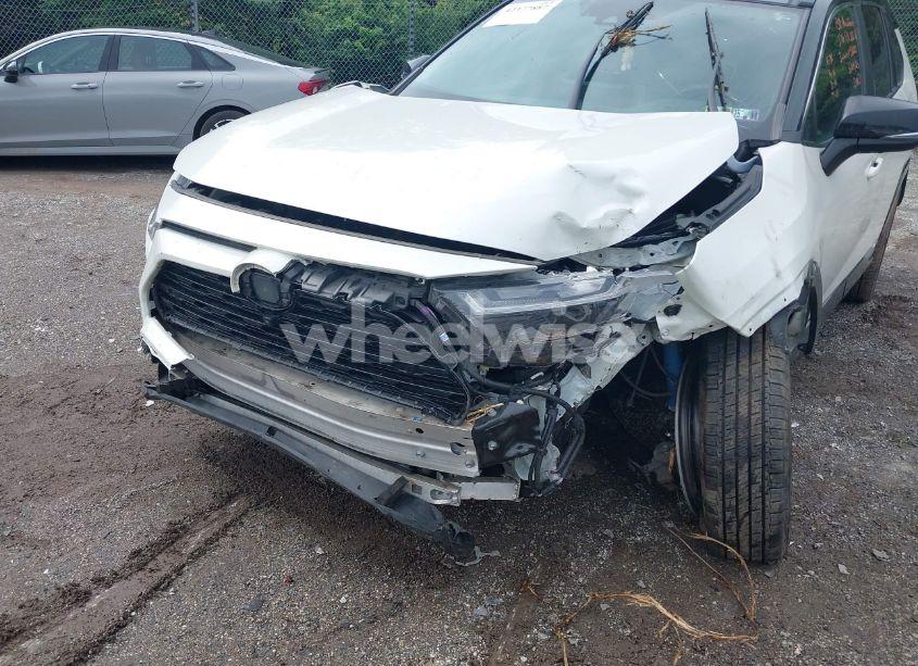 Photo 6 of 2022 Toyota Rav4 HYBRID XSE (VIN 4T3E6RFV6NU084601)