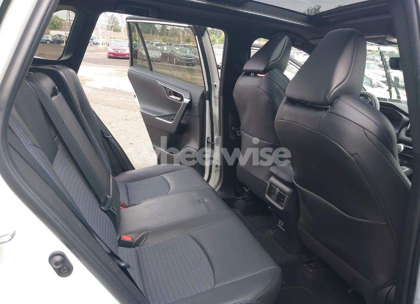 Photo 8 of 2022 Toyota Rav4 HYBRID XSE (VIN 4T3E6RFV6NU084601)