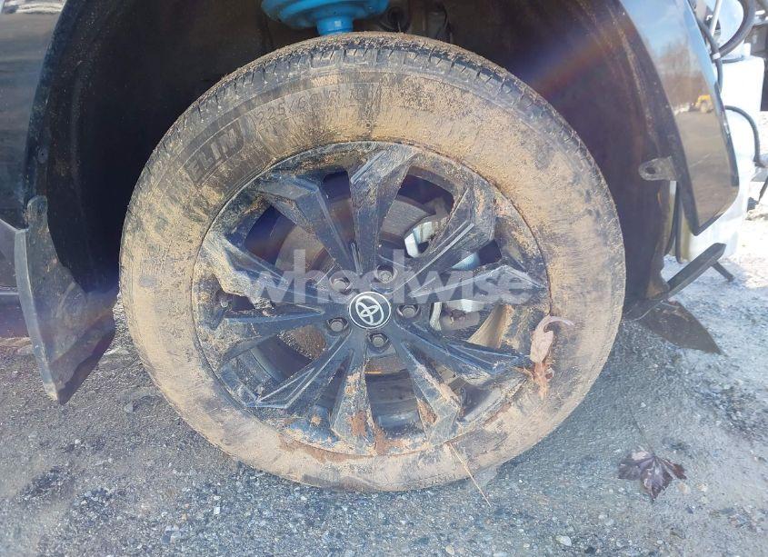 Photo 12 of 2024 Toyota Rav4 HYBRID XSE (VIN 4T3E6RFV6RU144463)