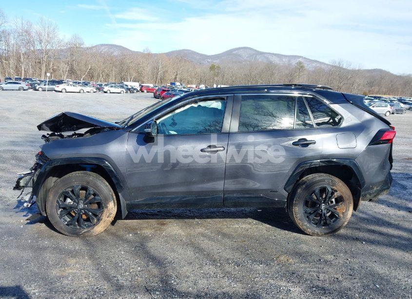 Photo 15 of 2024 Toyota Rav4 HYBRID XSE (VIN 4T3E6RFV6RU144463)