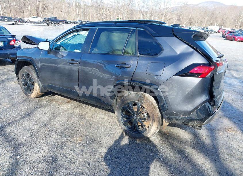 Photo 3 of 2024 Toyota Rav4 HYBRID XSE (VIN 4T3E6RFV6RU144463)