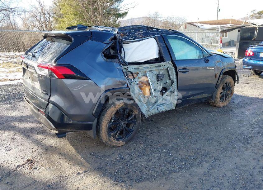 Photo 4 of 2024 Toyota Rav4 HYBRID XSE (VIN 4T3E6RFV6RU144463)