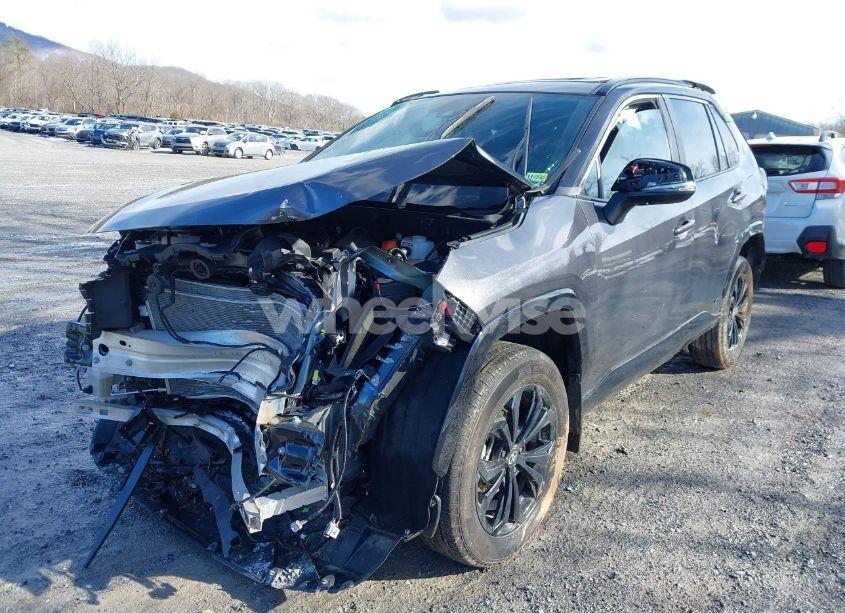 Photo 6 of 2024 Toyota Rav4 HYBRID XSE (VIN 4T3E6RFV6RU144463)