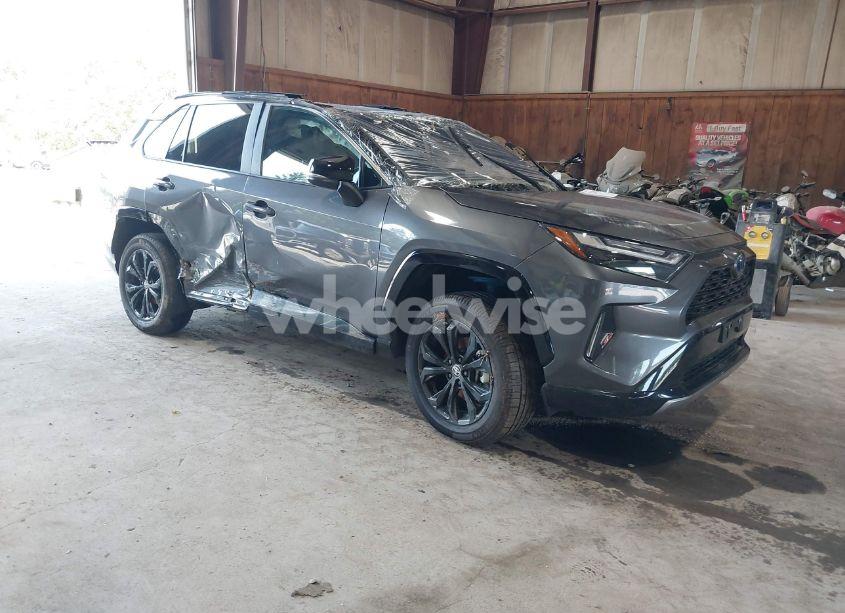 2024 Toyota Rav4 HYBRID XSE (VIN 4T3E6RFV6RU160369) main photo
