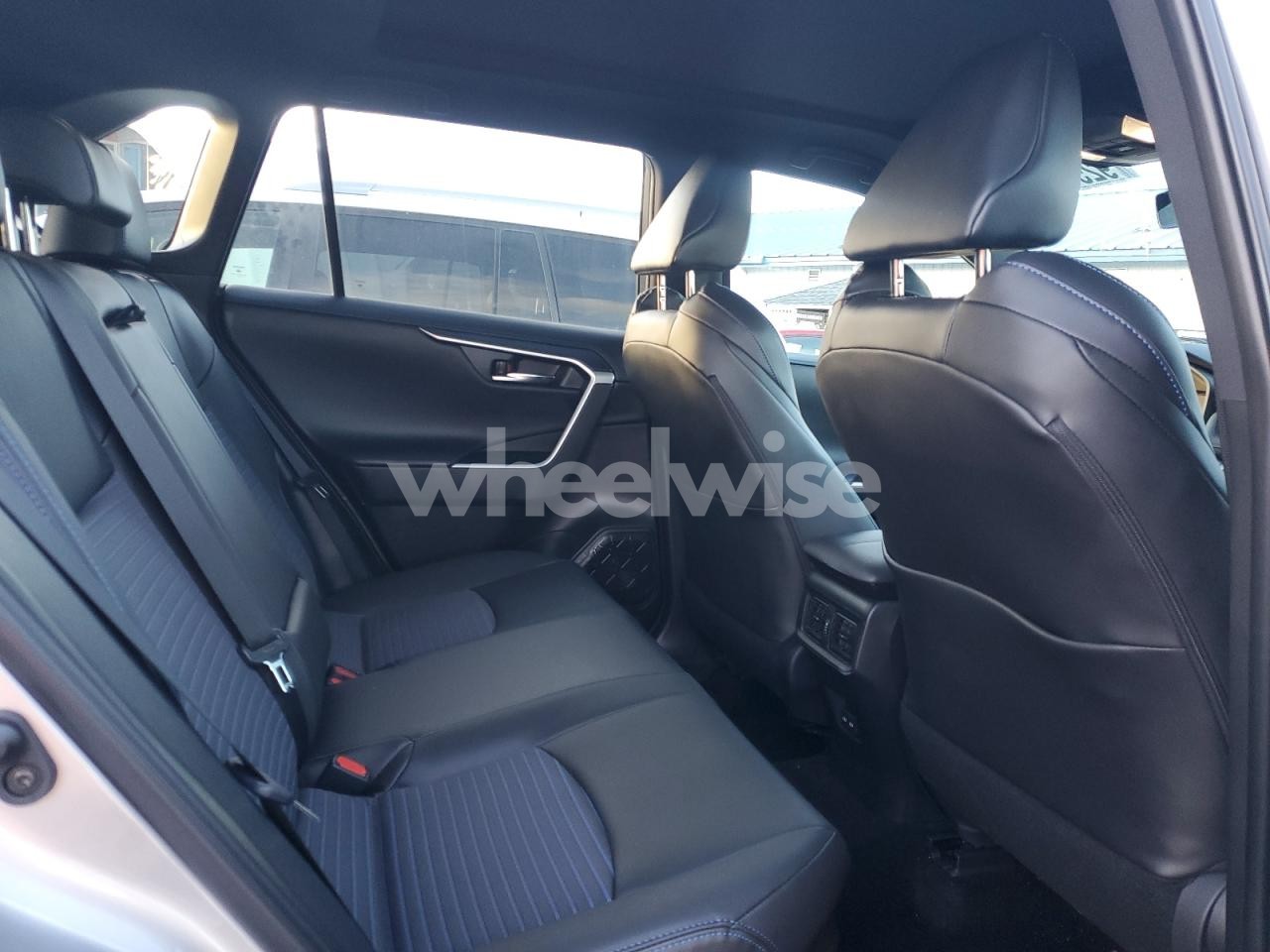 Photo 11 of 2024 TOYOTA RAV4 XSE (VIN 4T3E6RFV6RU163529)