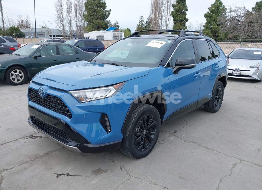 Photo 2 of 2022 Toyota Rav4 HYBRID XSE (VIN 4T3E6RFV7NU066091)