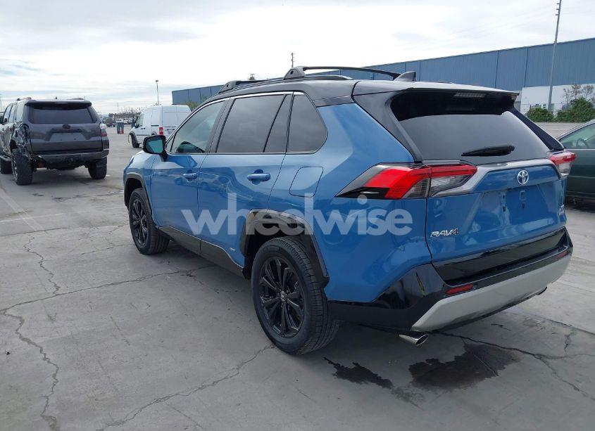Photo 3 of 2022 Toyota Rav4 HYBRID XSE (VIN 4T3E6RFV7NU066091)