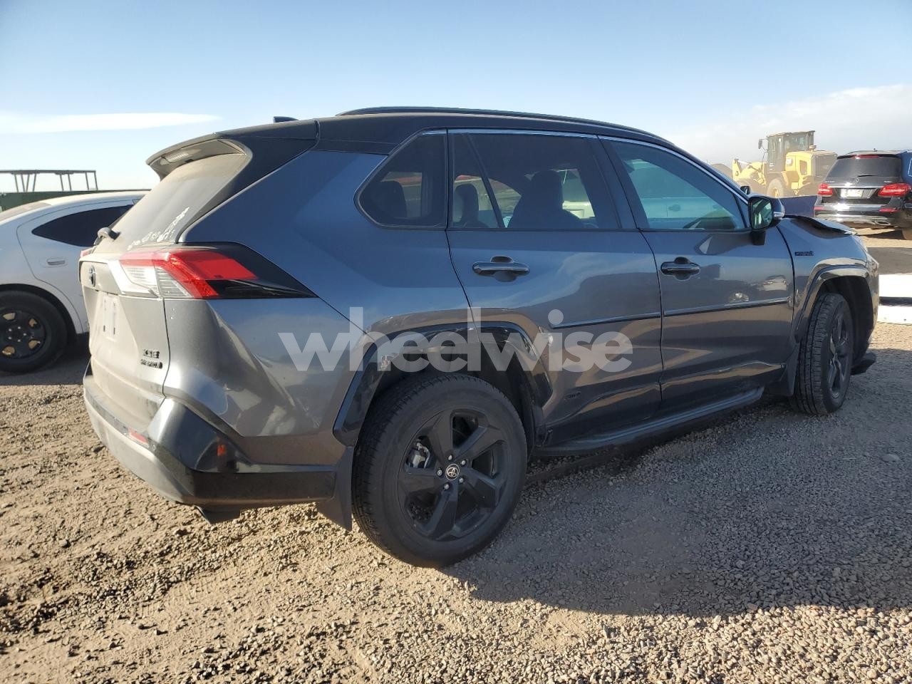 Photo 3 of 2021 TOYOTA RAV4 XSE (VIN 4T3E6RFV9MU038002)