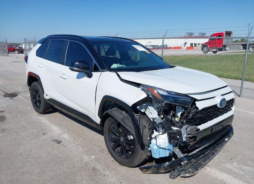 2024 Toyota Rav4 HYBRID XSE (VIN 4T3E6RFV9RU165114) main photo