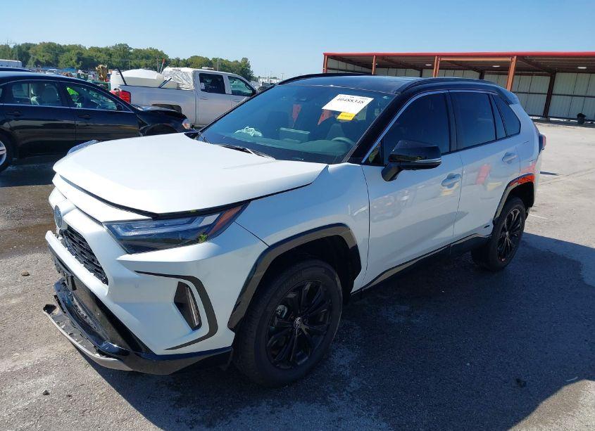 Photo 2 of 2024 Toyota Rav4 HYBRID XSE (VIN 4T3E6RFV9RU165114)