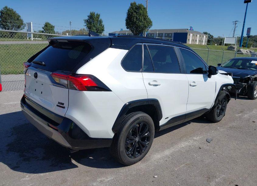 Photo 4 of 2024 Toyota Rav4 HYBRID XSE (VIN 4T3E6RFV9RU165114)