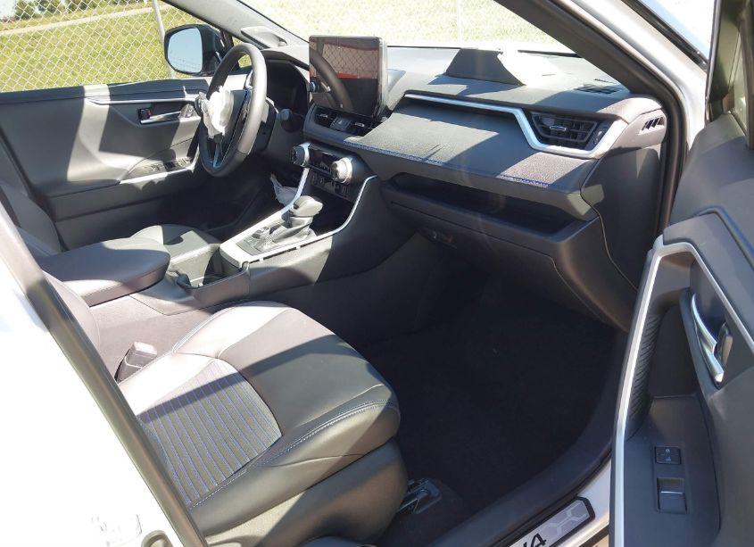 Photo 5 of 2024 Toyota Rav4 HYBRID XSE (VIN 4T3E6RFV9RU165114)
