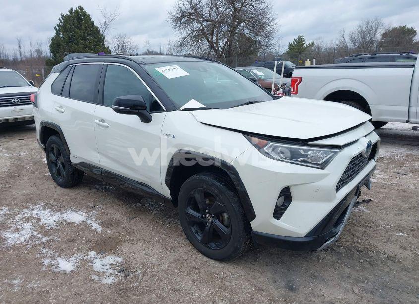 2021 Toyota Rav4 HYBRID XSE (VIN 4T3E6RFVXMU032368) main photo