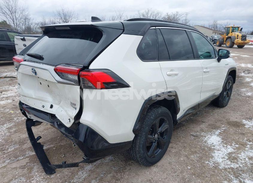 Photo 4 of 2021 Toyota Rav4 HYBRID XSE (VIN 4T3E6RFVXMU032368)