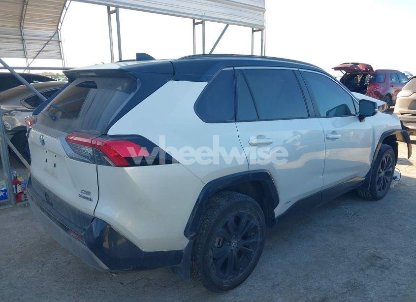 Photo 4 of 2022 Toyota Rav4 HYBRID XSE (VIN 4T3E6RFVXNU079594)