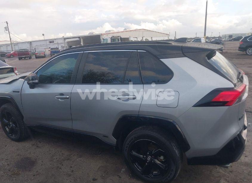 Photo 14 of 2020 Toyota Rav4 HYBRID XSE (VIN 4T3EWRFV6LU004095)
