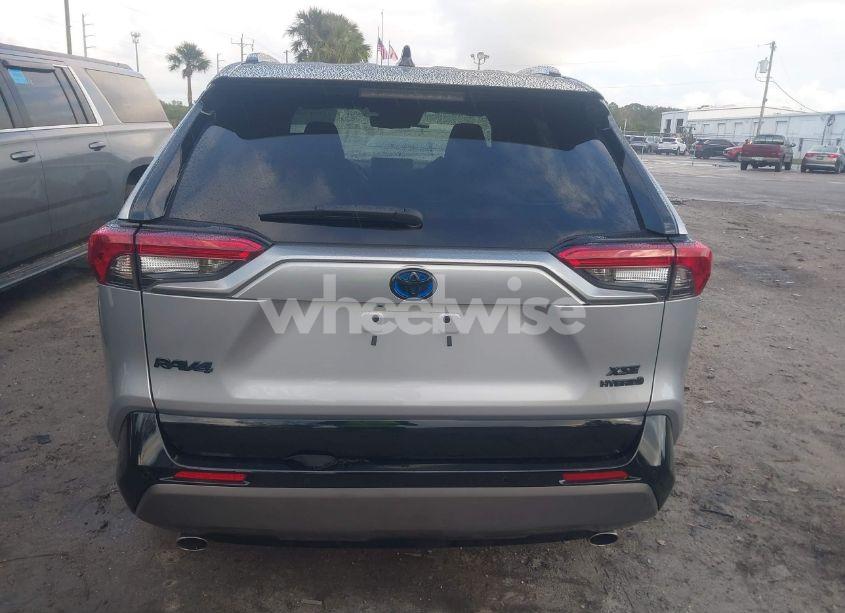 Photo 16 of 2020 Toyota Rav4 HYBRID XSE (VIN 4T3EWRFV6LU004095)