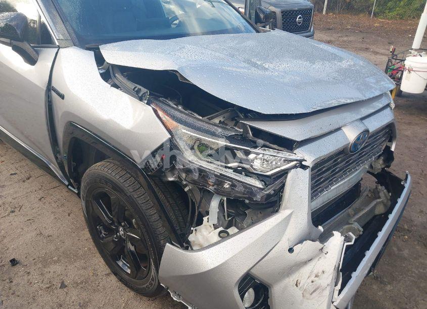 Photo 6 of 2020 Toyota Rav4 HYBRID XSE (VIN 4T3EWRFV6LU004095)