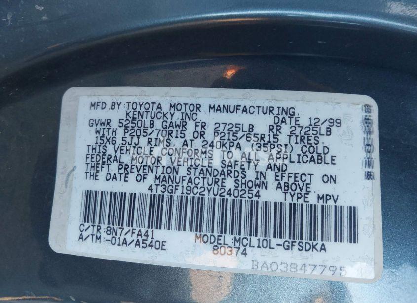 Photo 9 of 2000 Toyota Sienna CE (VIN 4T3GF19C2YU240254)