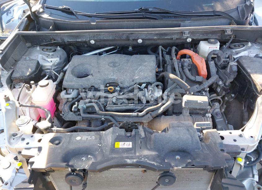 Photo 10 of 2022 Toyota Rav4 HYBRID LE (VIN 4T3LWRFV0NU075402)