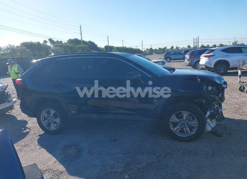 Photo 14 of 2023 Toyota Rav4 HYBRID LE (VIN 4T3LWRFV0PU096799)