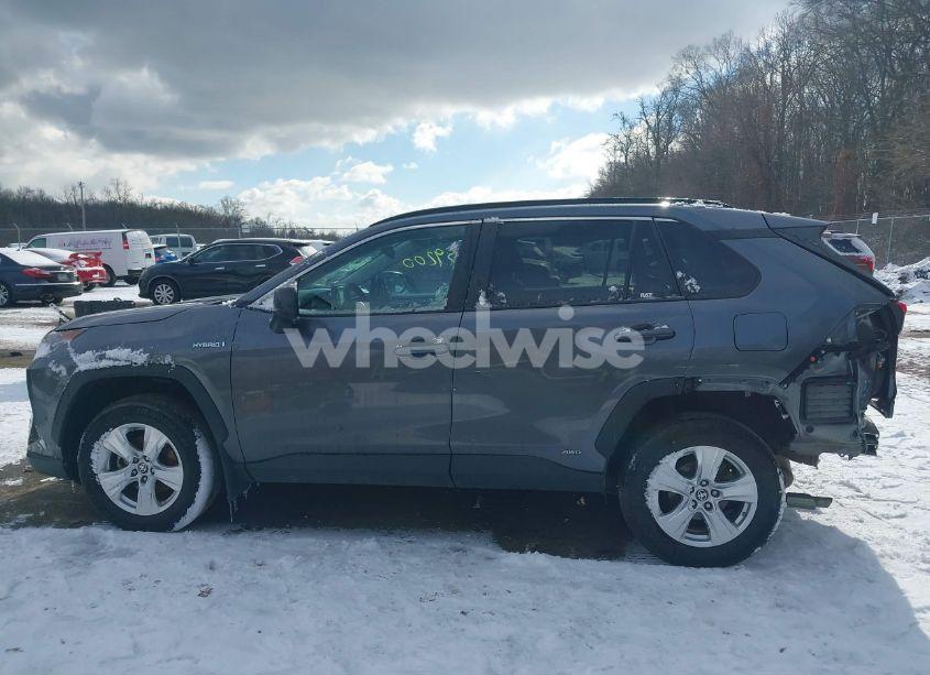 Photo 14 of 2021 Toyota Rav4 HYBRID LE (VIN 4T3LWRFV1MU025476)