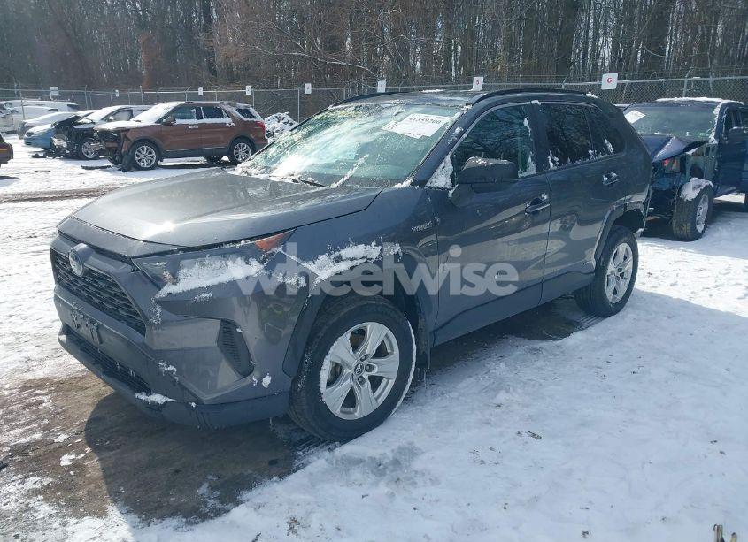 Photo 2 of 2021 Toyota Rav4 HYBRID LE (VIN 4T3LWRFV1MU025476)