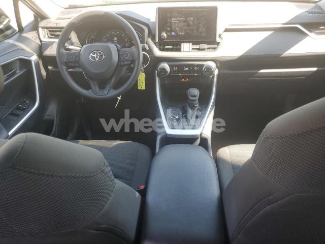 Photo 5 of 2025 TOYOTA RAV4 LE (VIN 4T3LWRFV1SU183216)