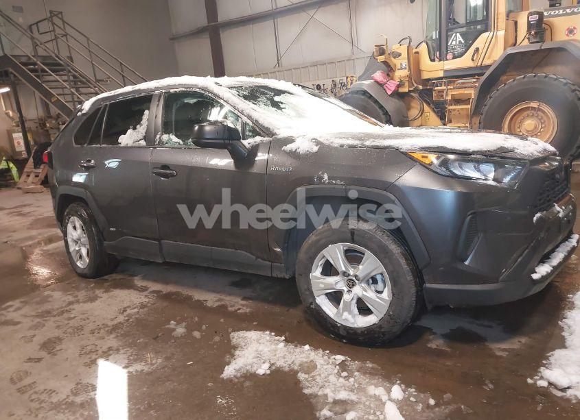 Photo 13 of 2021 Toyota Rav4 HYBRID LE (VIN 4T3LWRFV2MU015393)