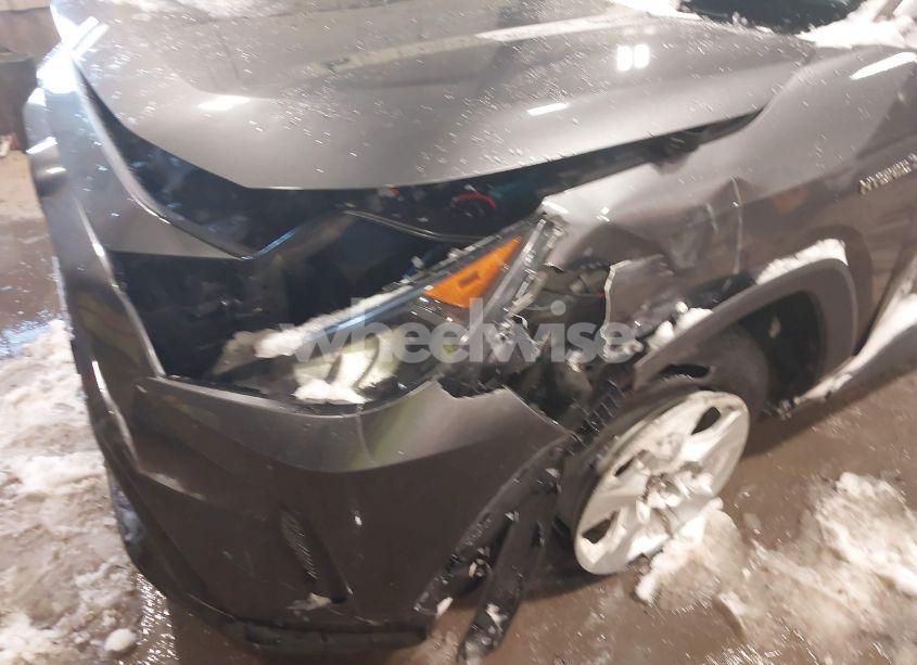 Photo 17 of 2021 Toyota Rav4 HYBRID LE (VIN 4T3LWRFV2MU015393)