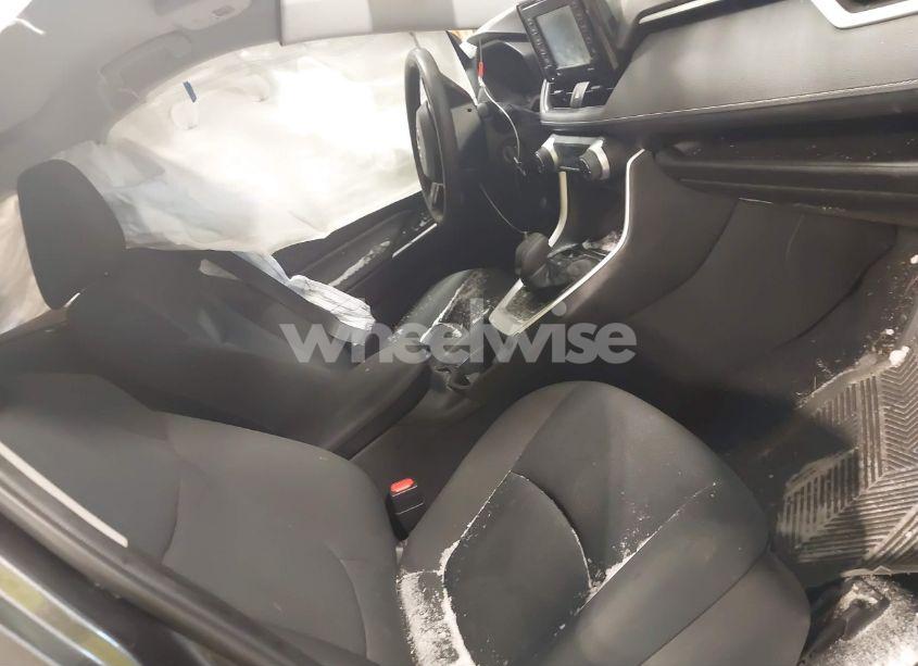 Photo 5 of 2021 Toyota Rav4 HYBRID LE (VIN 4T3LWRFV2MU015393)