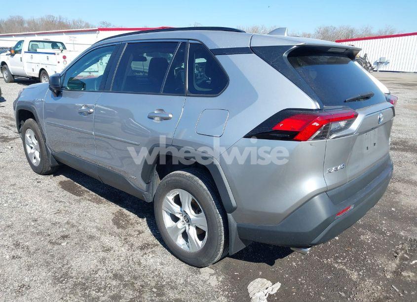 Photo 3 of 2021 Toyota Rav4 HYBRID LE (VIN 4T3LWRFV2MU025129)