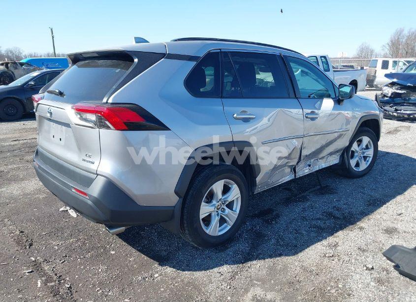 Photo 4 of 2021 Toyota Rav4 HYBRID LE (VIN 4T3LWRFV2MU025129)