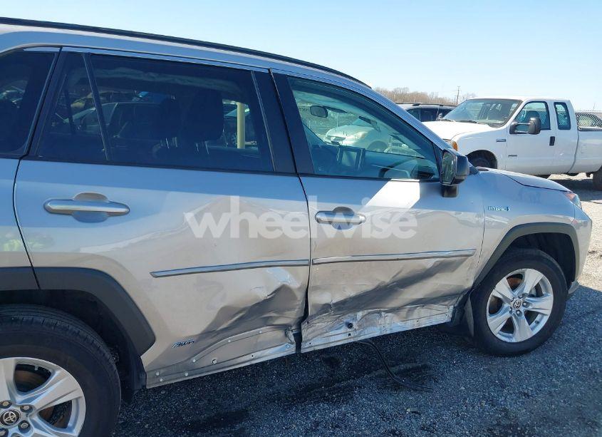 Photo 6 of 2021 Toyota Rav4 HYBRID LE (VIN 4T3LWRFV2MU025129)