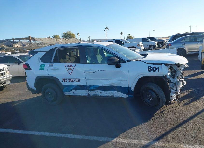 Photo 13 of 2021 Toyota Rav4 HYBRID LE (VIN 4T3LWRFV2MU027334)