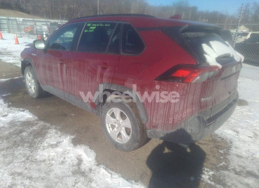 Photo 3 of 2021 Toyota Rav4 HYBRID LE (VIN 4T3LWRFV3MU043560)