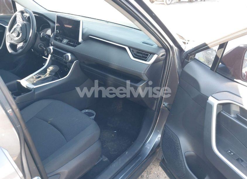 Photo 5 of 2024 Toyota Rav4 HYBRID LE (VIN 4T3LWRFV4RU133937)