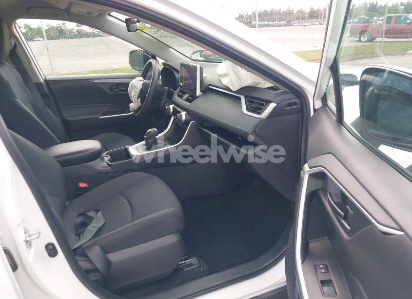 Photo 5 of 2024 Toyota Rav4 HYBRID LE (VIN 4T3LWRFV4RU142301)